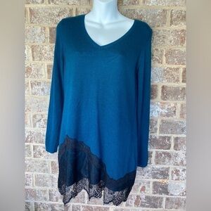 Chico’s Blue Green v neck sweater with black lace trim 6% Cashmere Size 0 Small
